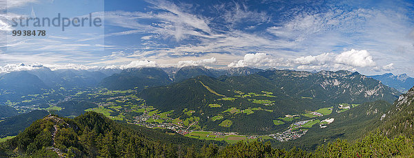 blauer Himmel wolkenloser Himmel wolkenlos Nationalpark Panorama Europa Berg Berggipfel Gipfel Spitze Spitzen Stein Himmel Steilküste Alpen Bayern Berchtesgaden Deutschland Rauher Kopf Oberbayern