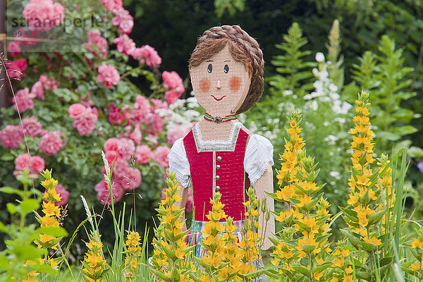 Europa Blume Holz Dekoration Garten Tracht Mädchen Bayern Dirndl Deutschland