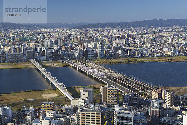 Panorama Landschaft niemand Reise Großstadt Architektur Brücke Fluss Herbst Tourismus Asien Ortsteil Japan Osaka Haltestelle Haltepunkt Station