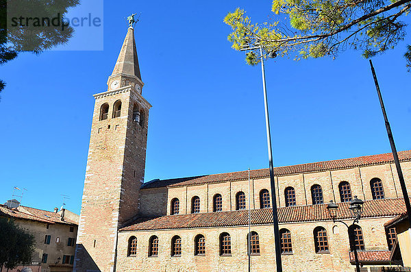 Uhr Heiligtum antik Basilika Grado Italien römisch