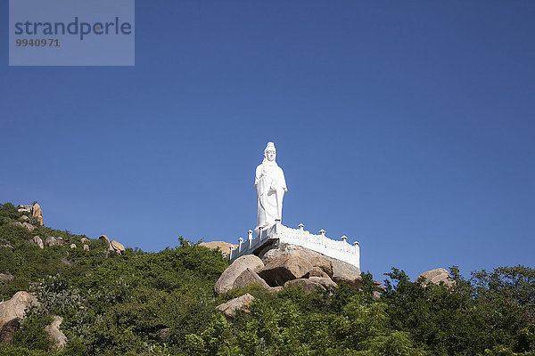 Sehenswürdigkeit Tag Skulptur Statue Figur fünfstöckig Buddhismus Asien Buddha Buddhastatue Vietnam