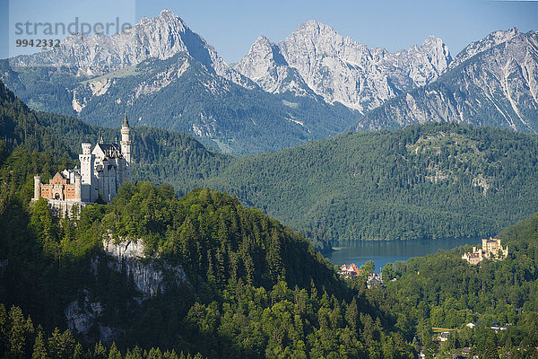 Außenaufnahme Sehenswürdigkeit Europa Palast Schloß Schlösser Reise niemand Ziel See Schloss Neuschwanstein Alpen Bayern Deutschland Hohenschwangau Tourismus