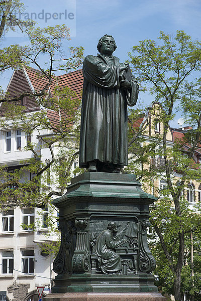 Denkmal Martin Luther  1895  Bildhauer Adolf von Donndorf  Eisenach  Thüringen  Deutschland  Europa