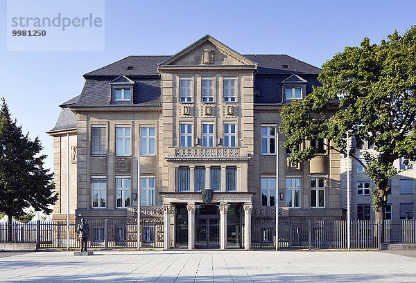 Villa Horion  ehemalige Staatskanzlei  Ministerialgebäude  Düsseldorf  Rheinland  Nordrhein-Westfalen  Deutschland  Europa