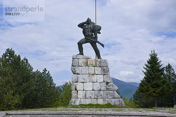 König Zog-Denkmal  Bajram Curri  Albanien  Europa