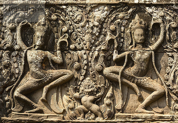 Tanzende Apsaras  Flachrelief  Bayon Tempel  Angkor Thom  Siem Reap  Kambodscha  Asien