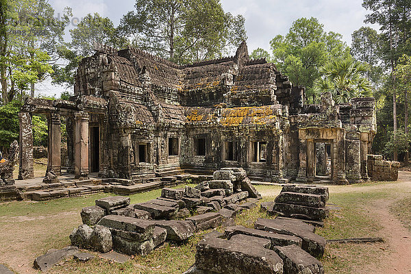 Gopuram mit Seitenflügel  Banteay Kdei Tempel  Angkor  Provinz Siem Reap  Kambodscha  Asien