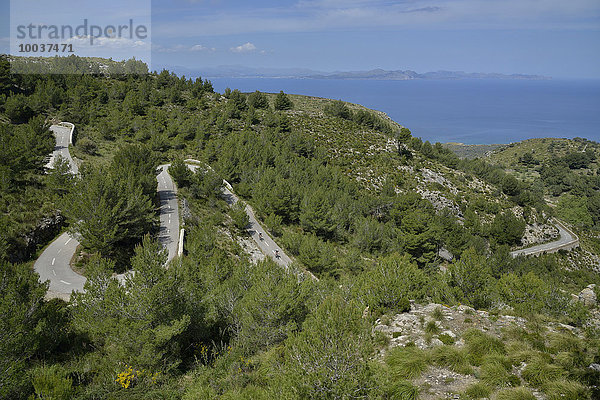 Serpentinenstraße von Artà zur Ermita de Betlem  Parc Natural Peninsula de Llevant  bei Artà  Mallorca  Balearen  Spanien  Europa