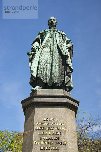 Statue Palatin József nádor  Erzherzog Joseph von Österreich  Budapest  Ungarn  Europa