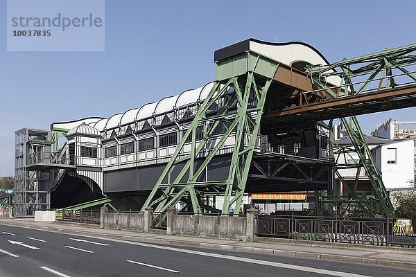 Historische Schwebebahnstation Werther Brücke  Elberfeld  Wuppertal  Nordrhein-Westfalen  Deutschland  Europa