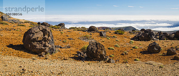 Huevos del Teide  Teide-Eier  Lavakugeln  Montana Blanca  Pico del Teide  3718m  Parque Nacional de las Cañadas del Teide  Teide-Nationalpark  UNESCO Weltnaturerbe  Teneriffa  Kanarische Inseln  Spanien  Europa
