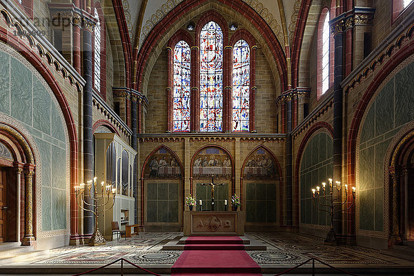 St. Petri Dom  Altar  Innenansicht  Bremen  Deutschland  Europa