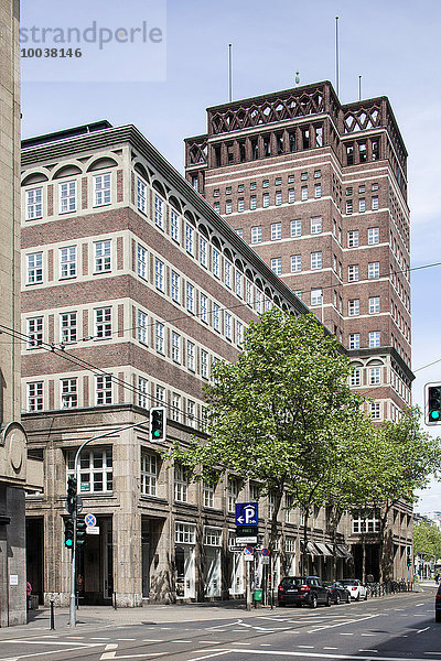 Wilhelm-Marx-Haus  1924  Büro- und Geschäftshaus  Architekt Wilhelm Kreis  erstes Hochhaus in Deutschland  Düsseldorf  Rheinland  Nordrhein-Westfalen  Deutschland  Europa