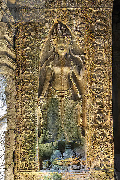 Apsara Figur im zentralen Prasat  Preah Khan Tempel  Angkor  Provinz Siem Reap  Kambodscha  Asien