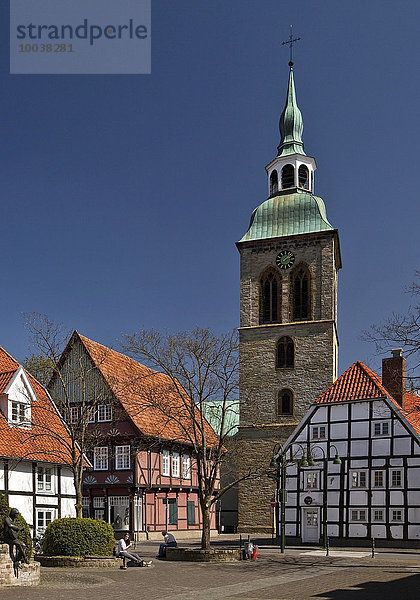 Altstadt von Wiedenbrück mit der Kirche St. Aegidius  Rheda-Wiedenbrück  Ostwestfalen-Lippe  Nordrhein-Westfalen  Deutschland  Europa