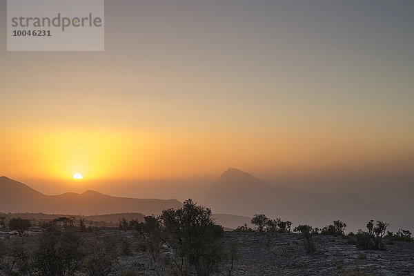 Oman  Sonnenuntergang bei Jebel Shams