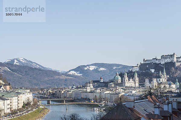 Blick auf die Festung Hohensalzburg  Salzburg  Österreich