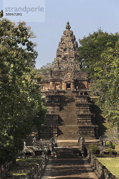 Prozessionsweg und Naga-Treppe zum Prasat Hin Khao Phanom Rung  Khmer-Tempel  Buriram  Provinz Buri Ram  Isan  Isaan  Thailand  Asien