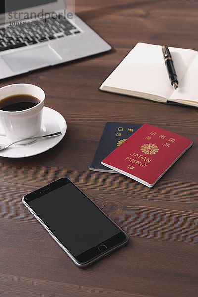 Kaffee Reisepass Smartphone