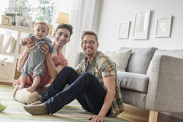 Europäer Menschlicher Vater Zimmer Wohnzimmer Baby spielen