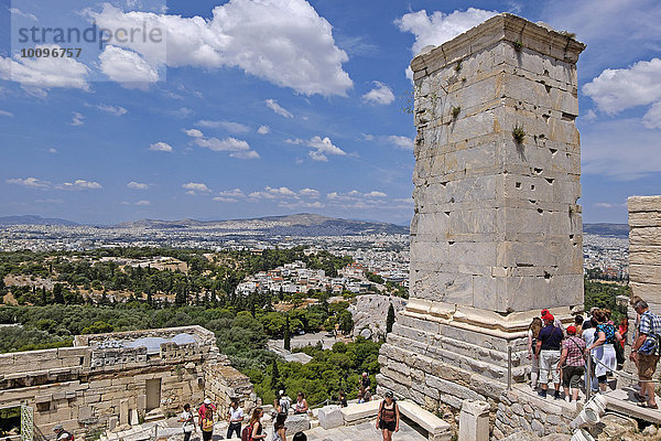Agrippa-Monument  Akropolis  Athen  Griechenland  Europa