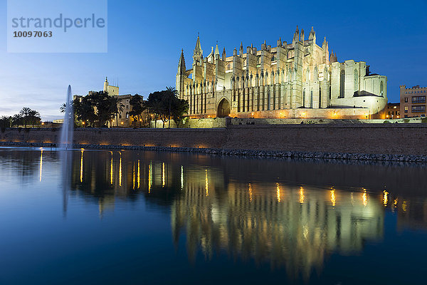 Kathedrale La Seu  Palma de Mallorca  Mallorca  Balearische Inseln  Spanien  Europa
