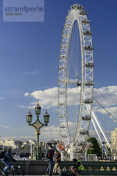 Riesenrad London Eye  Millenium Wheel  London  England  Großbritannien  Europa