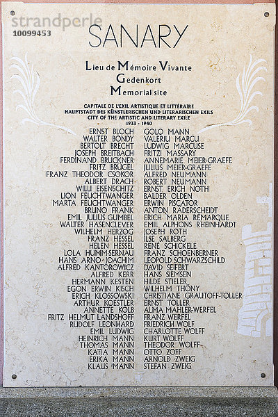 Gedenktafel für deutschsprachige Schriftsteller und Künstler  die hier zwischen 1933 und 1945 im Exil lebten  Sanary-sur-Mer  Provence-Alpes-Côte d'Azur  Frankreich  Europa