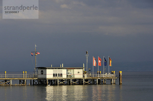 Schiffsanleger am Bodensee  Hagnau  Baden-Württemberg  Deutschland  Europa