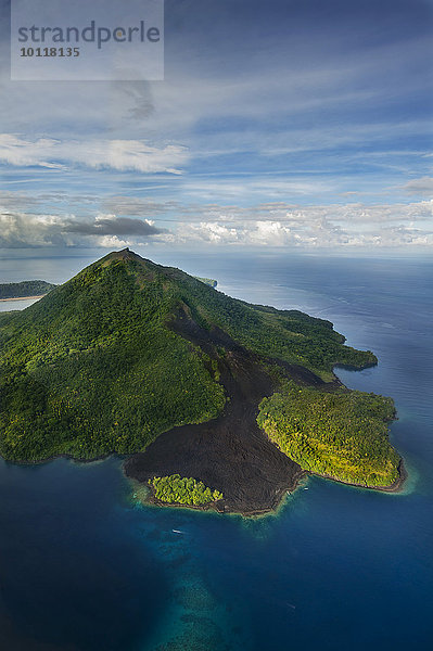 Vulkan Gunung Api  Banda Inseln  Molukken  Indonesien  Asien