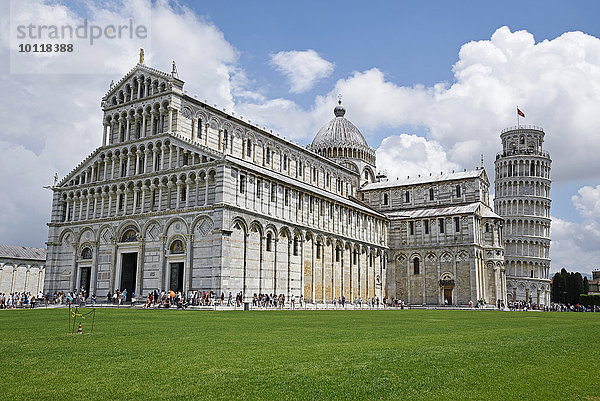 Dom Santa Maria Assunta  Kathedrale  schiefer Turm  Glockenturm  Piazza del Duomo  Pisa  Toskana  Italien  Europa