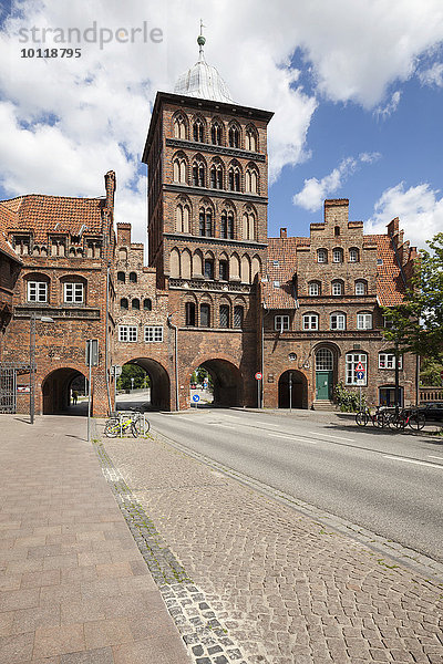 Das spätgotische Burgtor  Stadttor  Lübeck  Hansestadt  Schleswig-Holstein  Deutschland  Europa