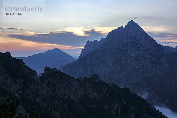 Großer Ödstein im Morgenlicht  Gesäuse  Steiermark  Österreich  Europa