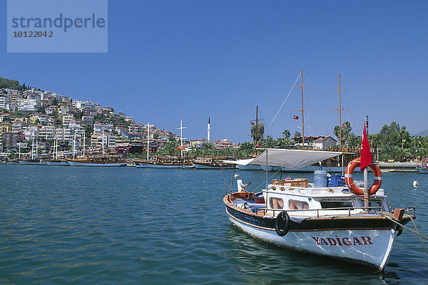 Boot  Hafen  Alanya  Türkische Riviera  Türkei  Asien