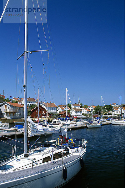 Segelboote  Klädesholmen  Insel Tjörn  Bohuslän  Schweden  Skandinavien  Europa