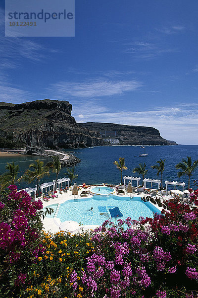 Pool des Hotels Club de Mar  Yachthafen  Puerto de Mogan  Gran Canaria  Kanaren  Spanien  Europa