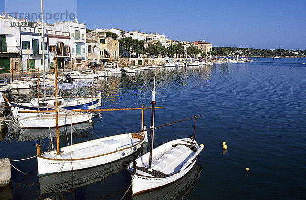 Fischerboote in Porto Colom  Mallorca  Balearen  Spanien  Europa