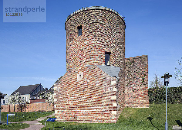 Holkensturm der mittelalterlichen Stadtbefestigung  Borken  Münsterland  Nordrhein-Westfalen  Deutschland  Europa
