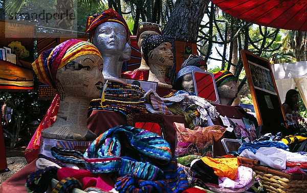 Hippie-Markt in Punta Arabi  Ibiza  Balearen  Spanien  Europa
