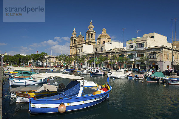 Fischerboote am Msida Creek in Valletta  Malta  Europa