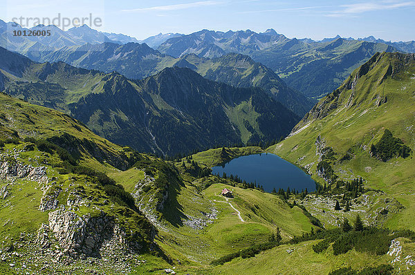 Seealpsee  Laufbacher Eck-Weg  Nebelhorn  Oberstdorf  Allgäu  Bayern  Deutschland  Europa