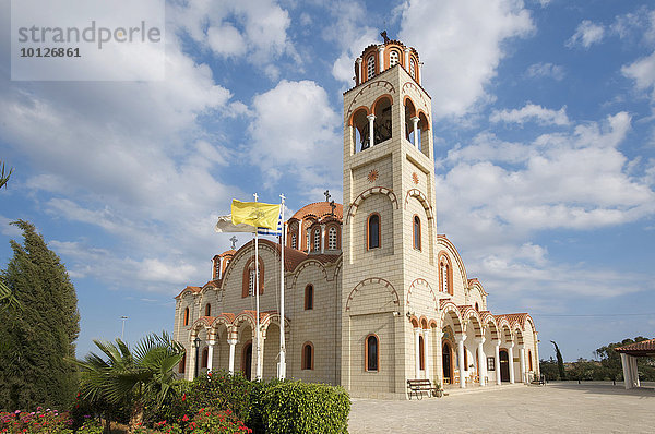 Kirche in Paralimni bei Agia Napa  Südzypern  Zypern  Europa