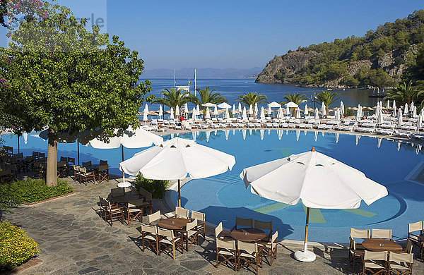Pool des Hillside Club bei Fethiye  türkische Ägäisküste  Türkei  Asien