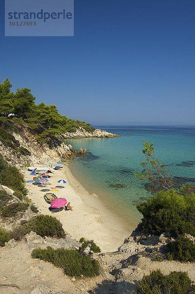Strand  Kavourotypes Beach auf Sithonia  Chalkidiki  Griechenland  Europa