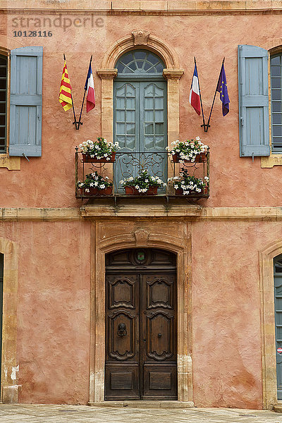 Hausfassade  Roussillon  Vaucluse  Provence  Region Provence-Alpes-Côte d?Azur  Frankreich  Europa