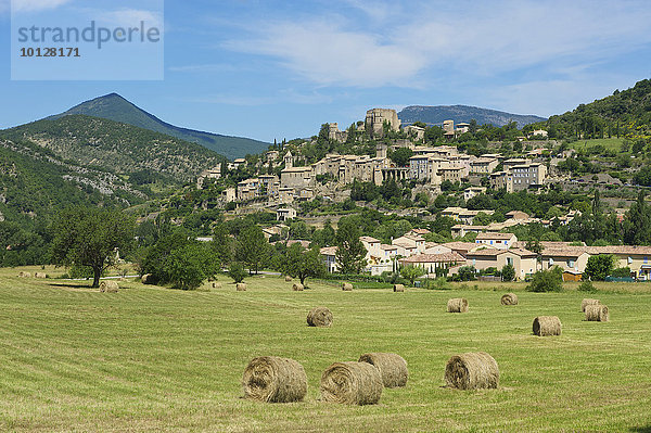 Dorfansicht Montbrun-les-Bains  Montbrun-les-Bains  Rhône-Alpes  Frankreich  Europa