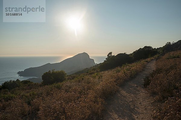 Wanderweg zum Genueserturm  Küste und Berglandschaft  Golf von Porto  Korsika  Frankreich  Europa