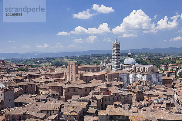 Altstadt mit Dom Santa Maria Assunta  UNESCO Weltkulturerbe  Siena  Toskana  Italien  Europa