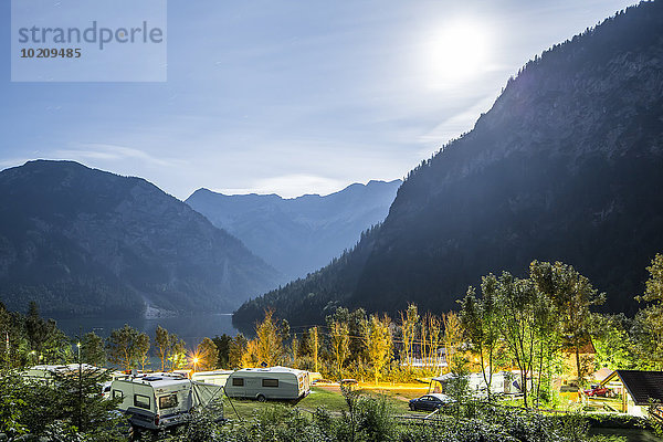 Campingplatz  Plansee  Ammergauer Alpen  Reutte  Tirol  Österreich  Europa