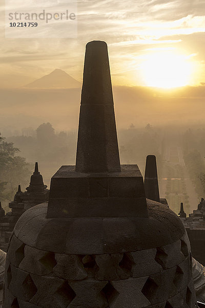 Kirchturm Borobudur Indonesien